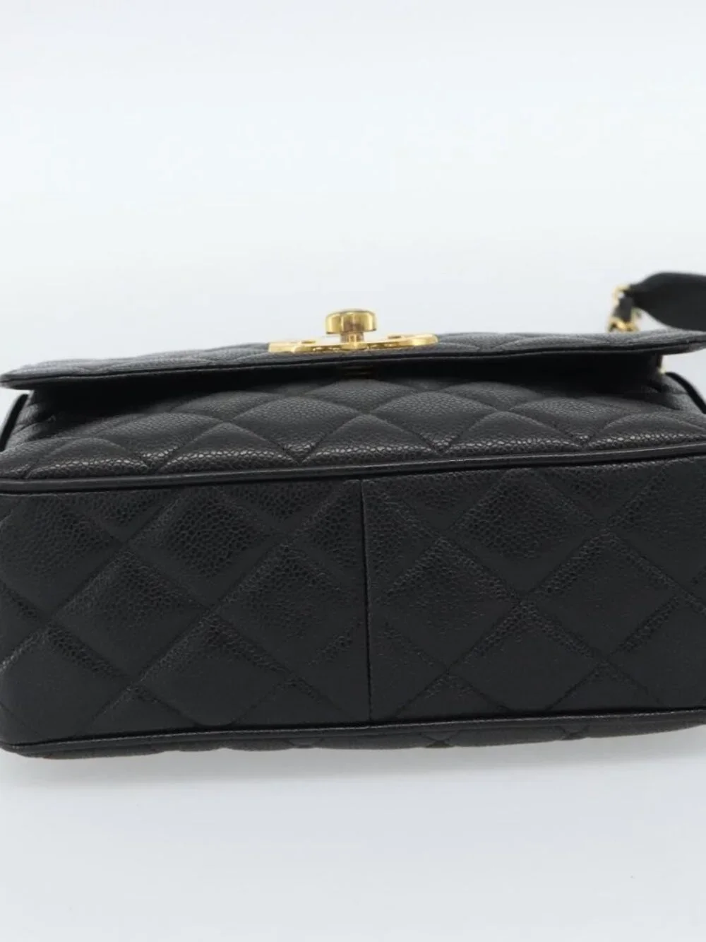 CHANEL Chain Matelasse Shoulder Bag Grained Calf Skin Black Gold CC Auth 186150V